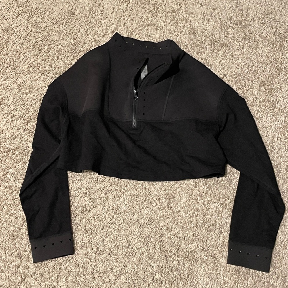 Gigi C Cutout Crop Jacket